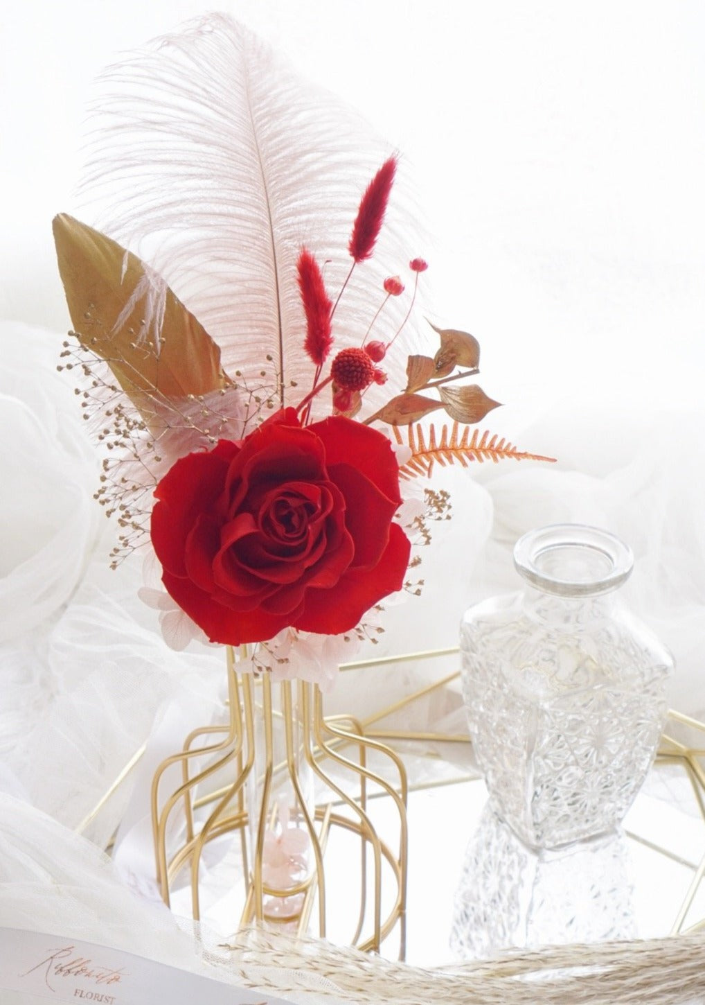 My Everyday Love Vase in Bouquet- Classic Red